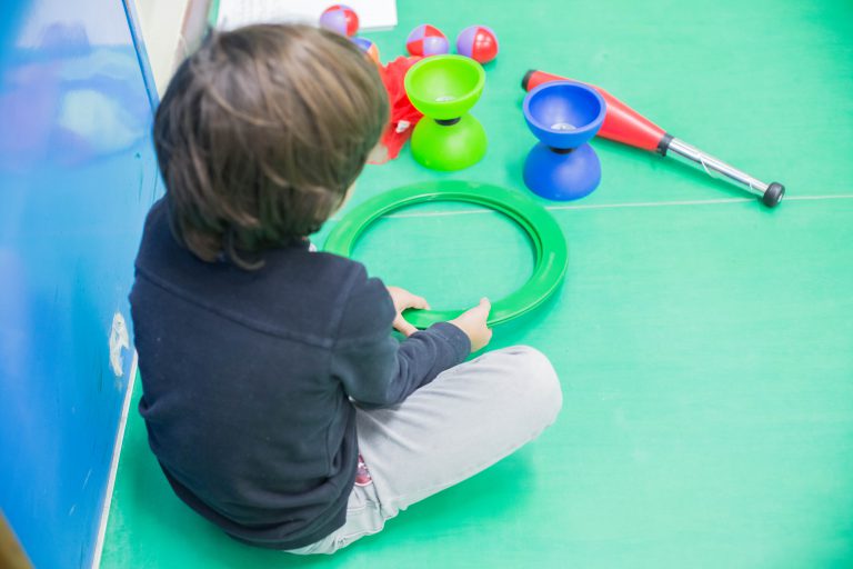 Activité '🎪 Initiation au cirque pour les 3-5 ans' par Apprends et Rêve, activités pour enfants et ados à Paris