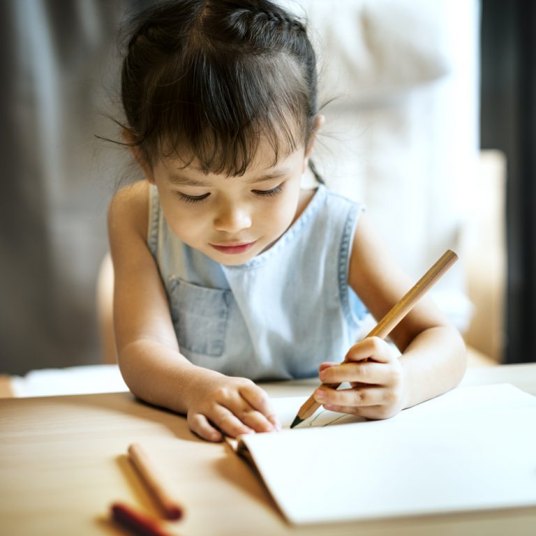 Activité 'L’art se découvre' par Apprends et Rêve, activités pour enfants et ados à Paris
