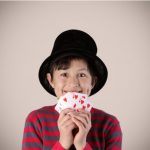 Une image de l‘activité À la découverte de nos 5 sens : Avec le TOUCHER, tout n’est qu’illusion ? organisée par Apprends et Rêve, activités pour enfants et ados à Paris