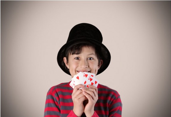 Activité 'À la découverte de nos 5 sens : Avec le TOUCHER, tout n’est qu’illusion ?' par Apprends et Rêve, activités pour enfants et ados à Paris