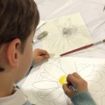 Une image de l‘activité ✍🏻🎨 5-7 ans: Dessin/ Peinture/Sculpture- Regarder autrement (à la séance ou la semaine) organisée par Apprends et Rêve, activités pour enfants et ados à Paris