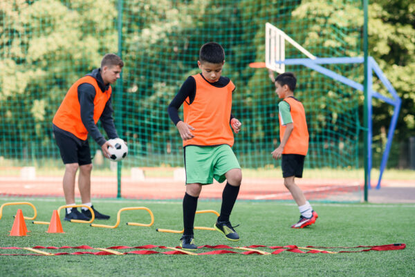 Une image de l‘activité Prépare-toi, pour devenir le prochain Mbappé (en automne) organisée par Apprends et Rêve, activités pour enfants et ados à Paris