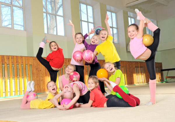 Une image de l‘activité Athlétisme et Gymnastique pour les 4-7 ans organisée par Apprends et Rêve, activités pour enfants et ados à Paris