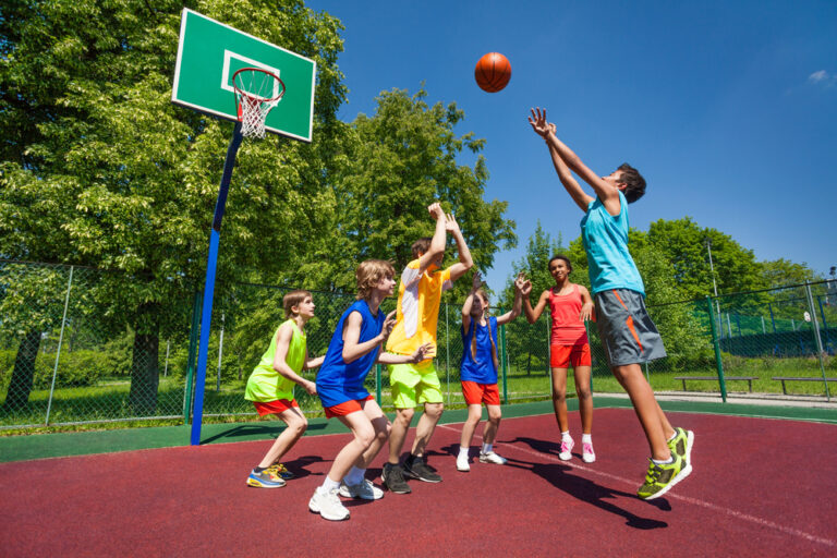 Activité 'Basket: JUST DO IT!' par Apprends et Rêve, activités pour enfants et ados à Paris