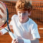 Une image de l‘activité Initiation au tennis: apprendre à placer sa raquette et préparer ses déplacements pour devenir de vrais champions organisée par Apprends et Rêve, activités pour enfants et ados à Paris
