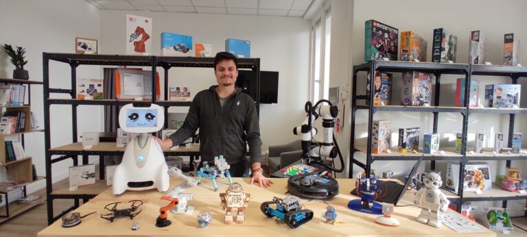 Activité '🤖 Robotique pour les 7-11 ans' par Apprends et Rêve, activités pour enfants et ados à Paris