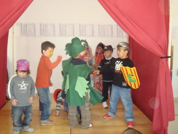 Une image de l‘activité 🎭 Éveil au théâtre pour les 3-5 ans organisée par Apprends et Rêve, activités pour enfants et ados à Paris