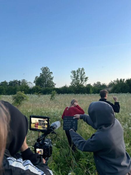Une image de l‘activité 🎬 Cinéma pour les 7-11 ans organisée par Apprends et Rêve, activités pour enfants et ados à Paris