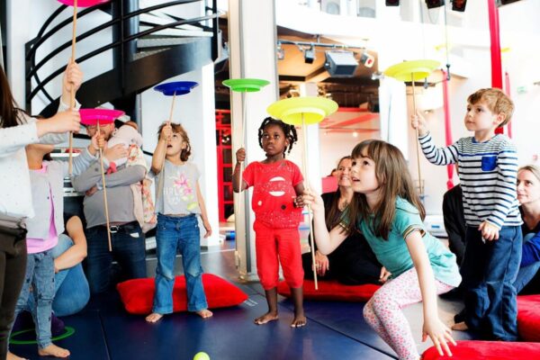 Une image de l‘activité Cirque pour les 4-7 ans organisée par Apprends et Rêve, activités pour enfants et ados à Paris