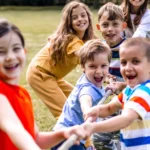 Une image de l‘activité 7-9 ans – Journée complète multi activités (+garderie): multisports ou Théâtre ou échecs / multisports ou botanique ou anglais organisée par Apprends et Rêve, activités pour enfants et ados à Paris
