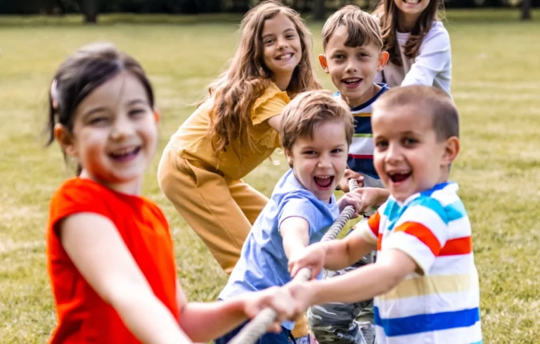 Activité 'Journées multi activités 7-9 ans (+ garderie)' par Apprends et Rêve, activités pour enfants et ados à Paris