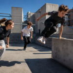 Une image de l‘activité ⚡ Chase Tag & Parkour : agilité, vitesse et stratégie organisée par Apprends et Rêve, activités pour enfants et ados à Paris