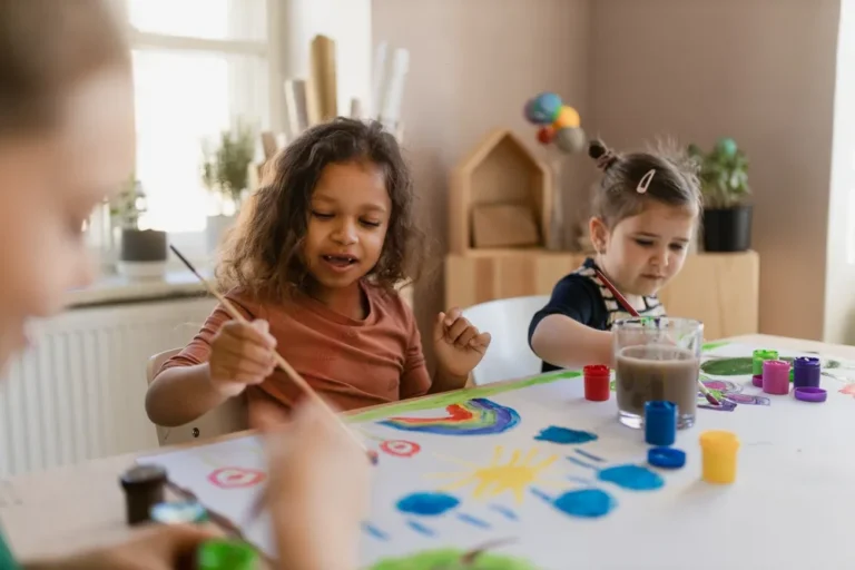Activité '5-7 ans : Le dessin pour libérer son potentiel créatif' par Apprends et Rêve, activités pour enfants et ados à Paris