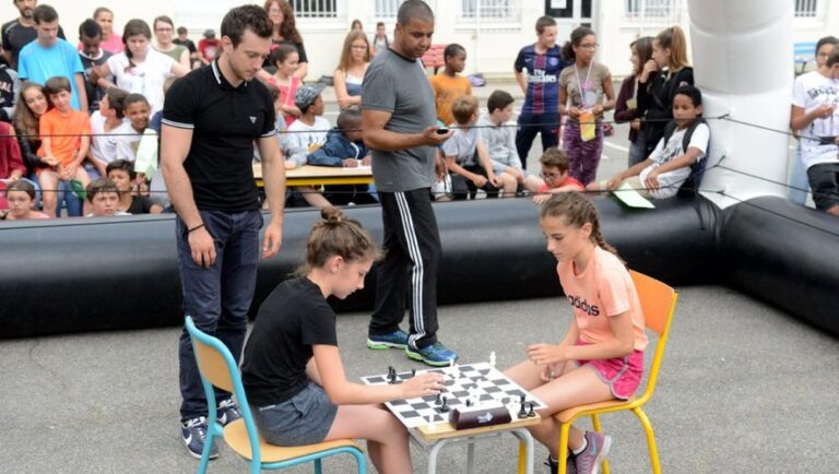 Activité 'ChessBoxing : entre stratégie et défi sportif' par Apprends et Rêve, activités pour enfants et ados à Paris